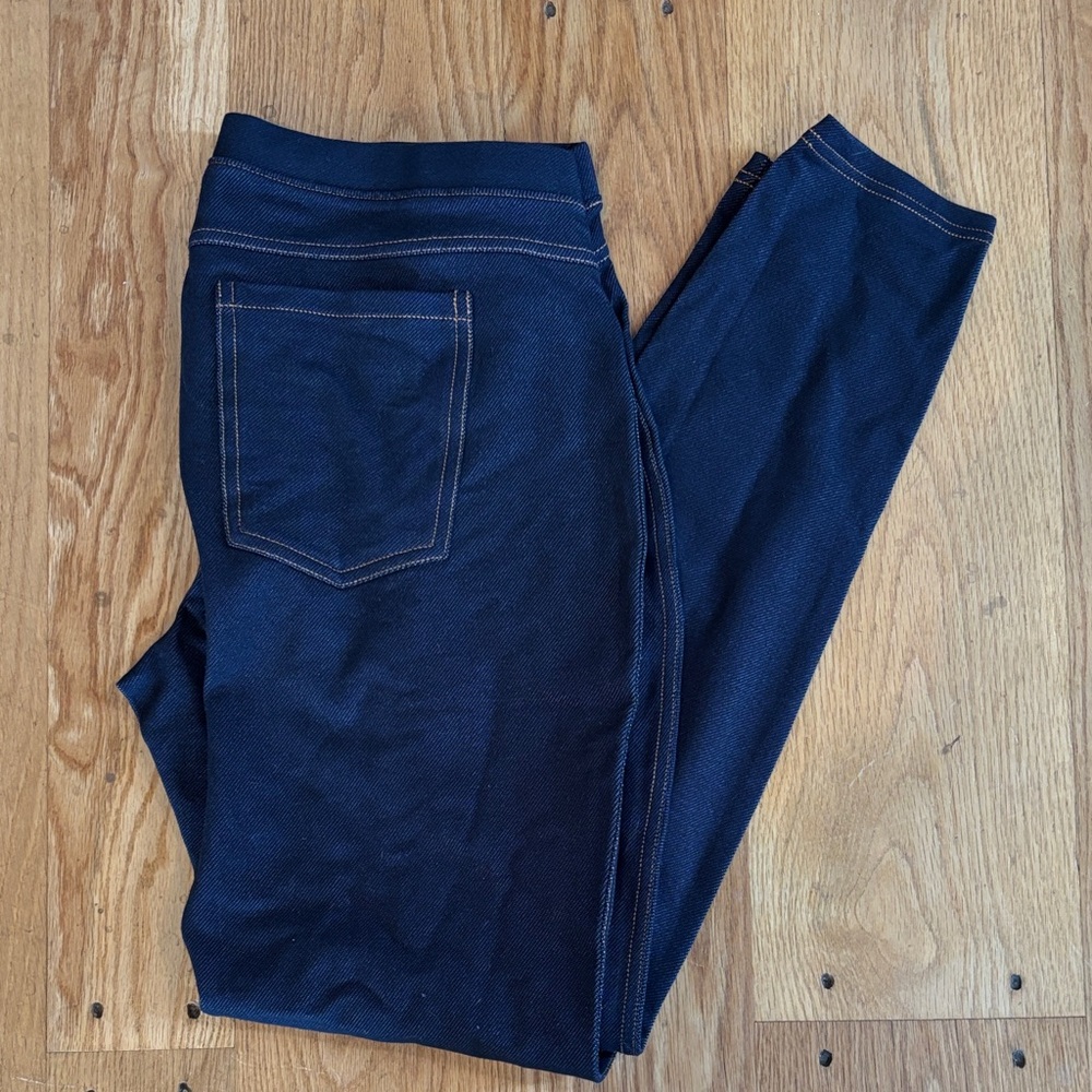Dark Blue Denim Skinny Jeans, NWT, L